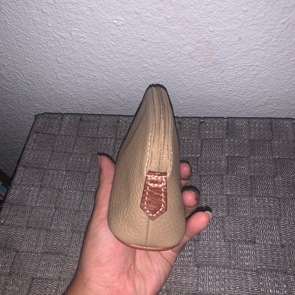 Dooney & Bourke Tan Pebbled Leather Pouch - Picture 3 of 9